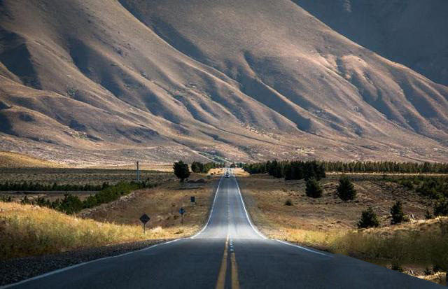 3240009bbd369d6979f.jpeg 最美的风景,在路上!这辈子自驾一定要去的世界十大最美公路