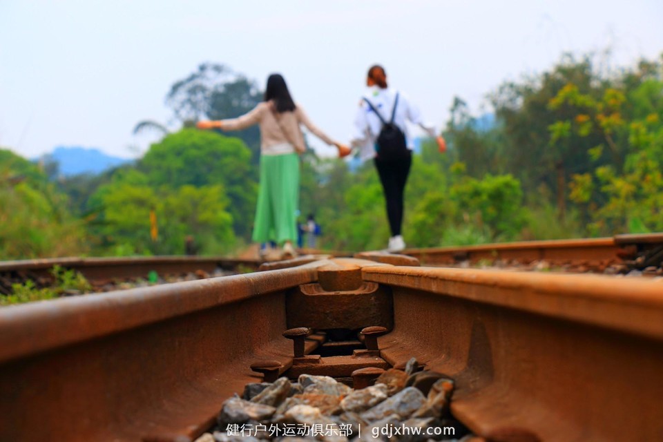 mmexport1491237851387