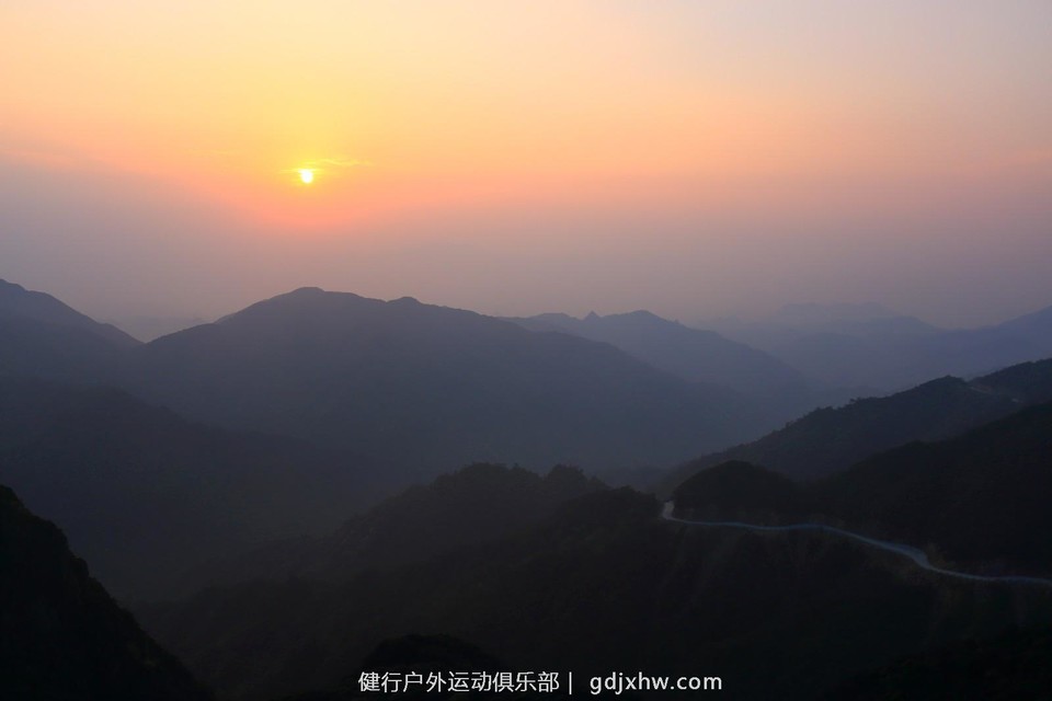 mmexport1493685974915