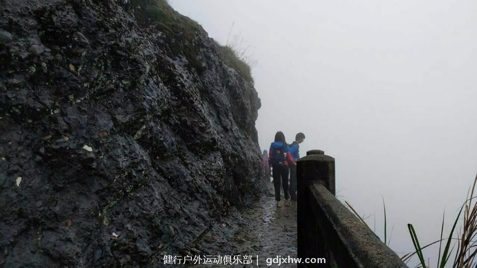 mmexport1489506373066