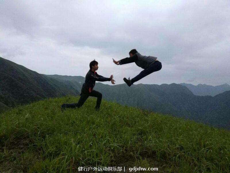 mmexport1495550884379