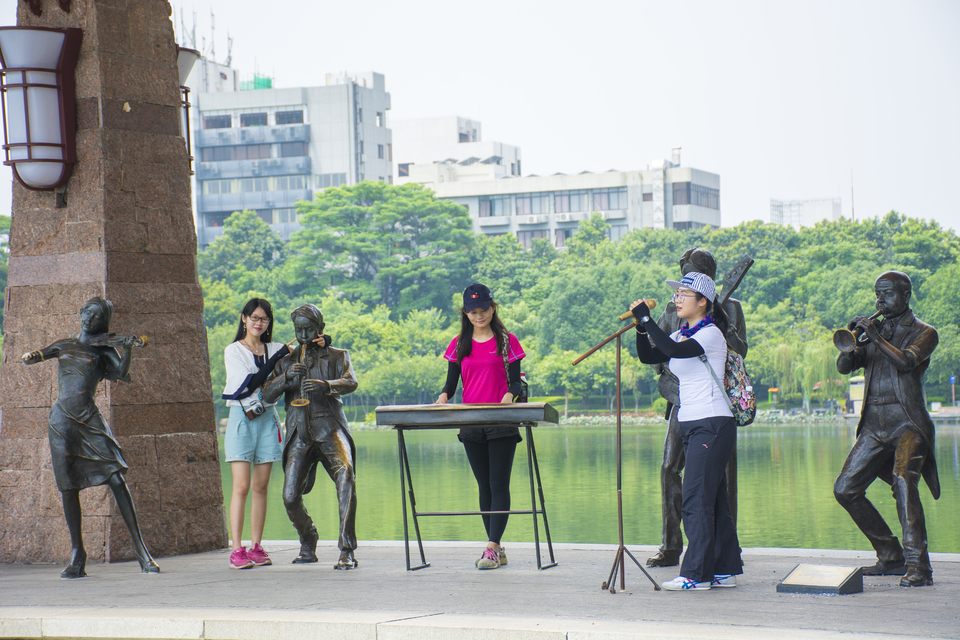 mmexport1504360111945