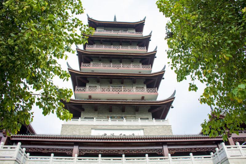 mmexport1504415541570