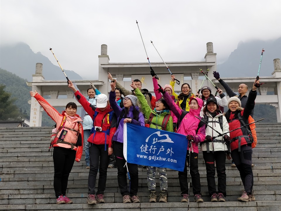 mmexport1514953799088