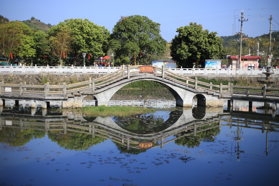 CPc87AX9a5pfjSYATKEr7C_r3lmGw-PabnMPLe9P692qE-md3RQGr-VhseWDL7SR