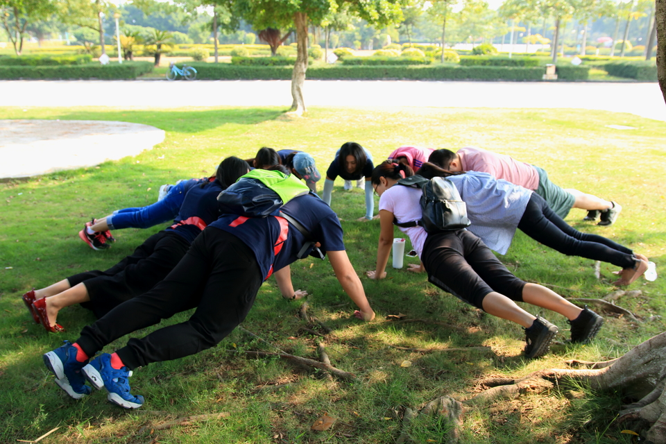 r_zk6v7CTkf-kzIwP_T6pgHHqJC0uwAq_6QpdwM_k-oeVBzMPJ1GxMug4S59LXm8