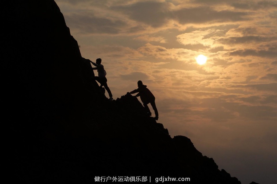 mmexport1493650678422