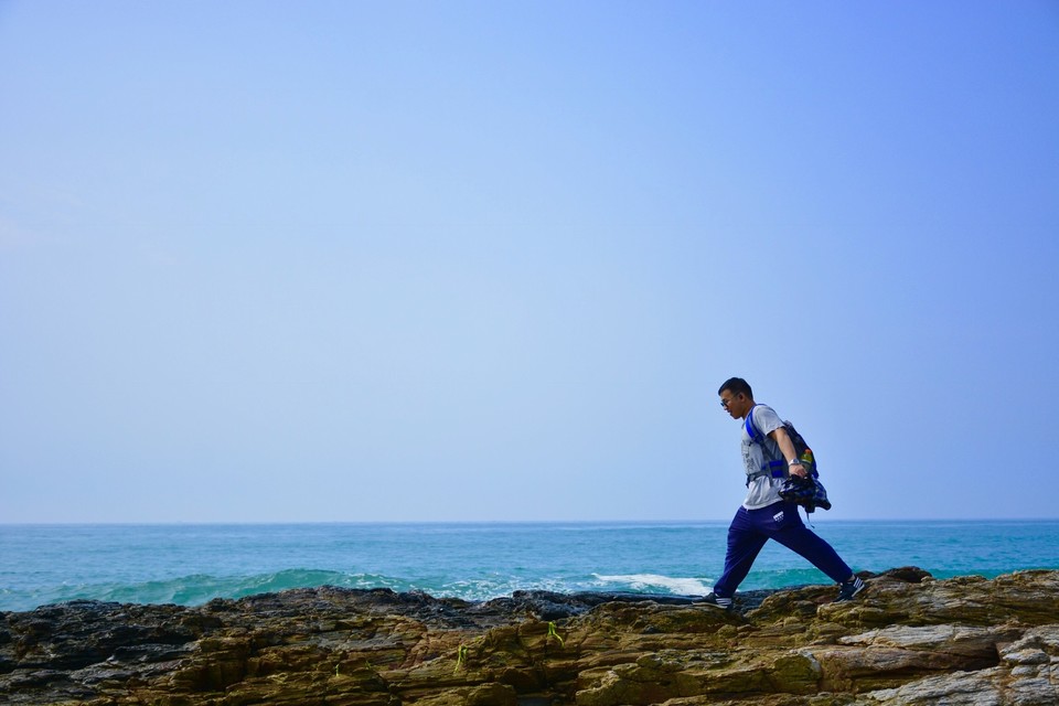 8825E5CD-99C3-4EF0-8180-1E625BDD4E2D