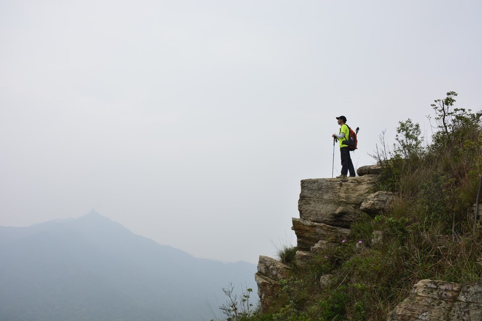 DB9B4D93-5EB7-4502-A03E-3035355F2599