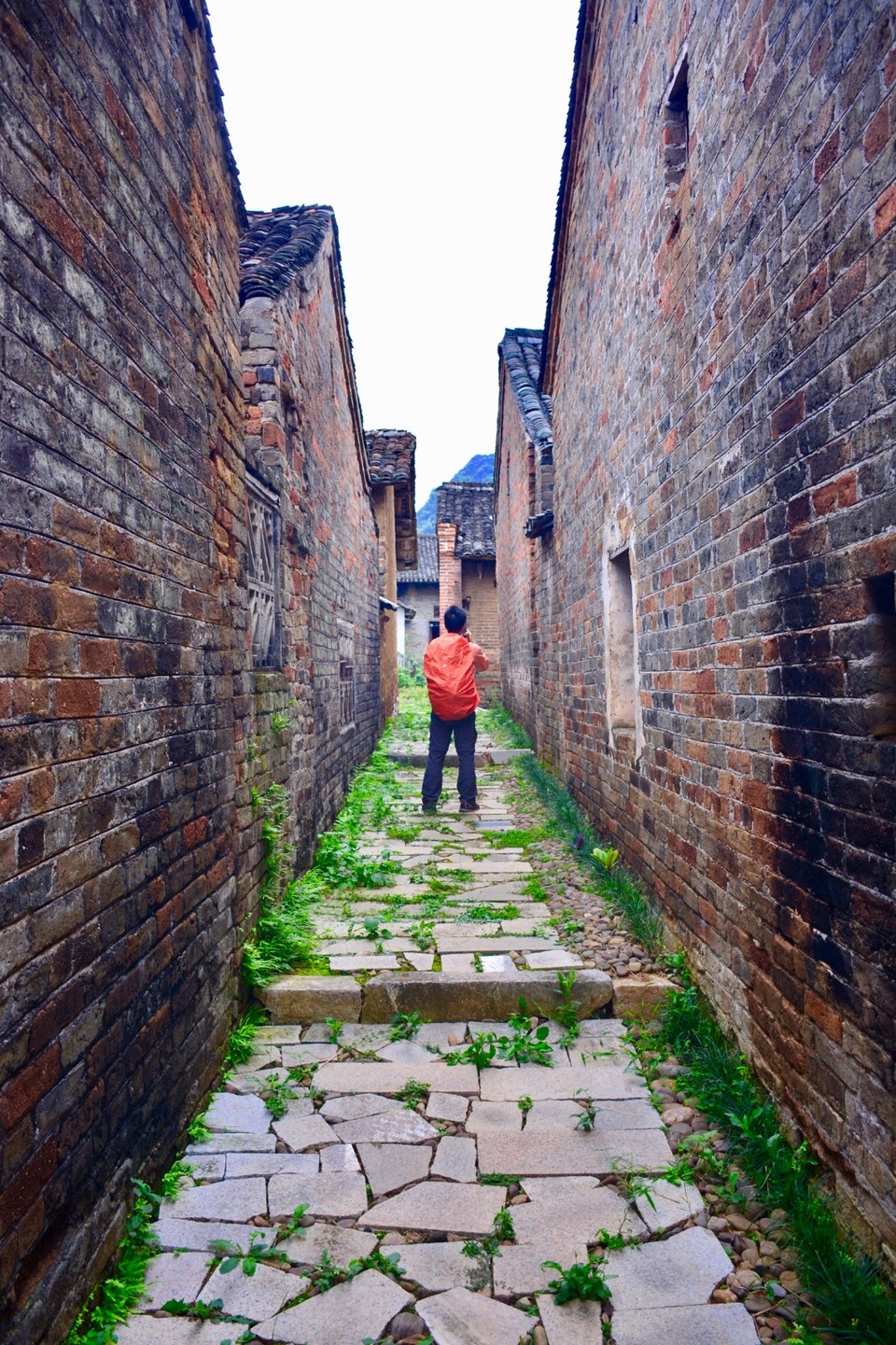 79B775B1-1DA6-417F-99A3-8C30EE33179D