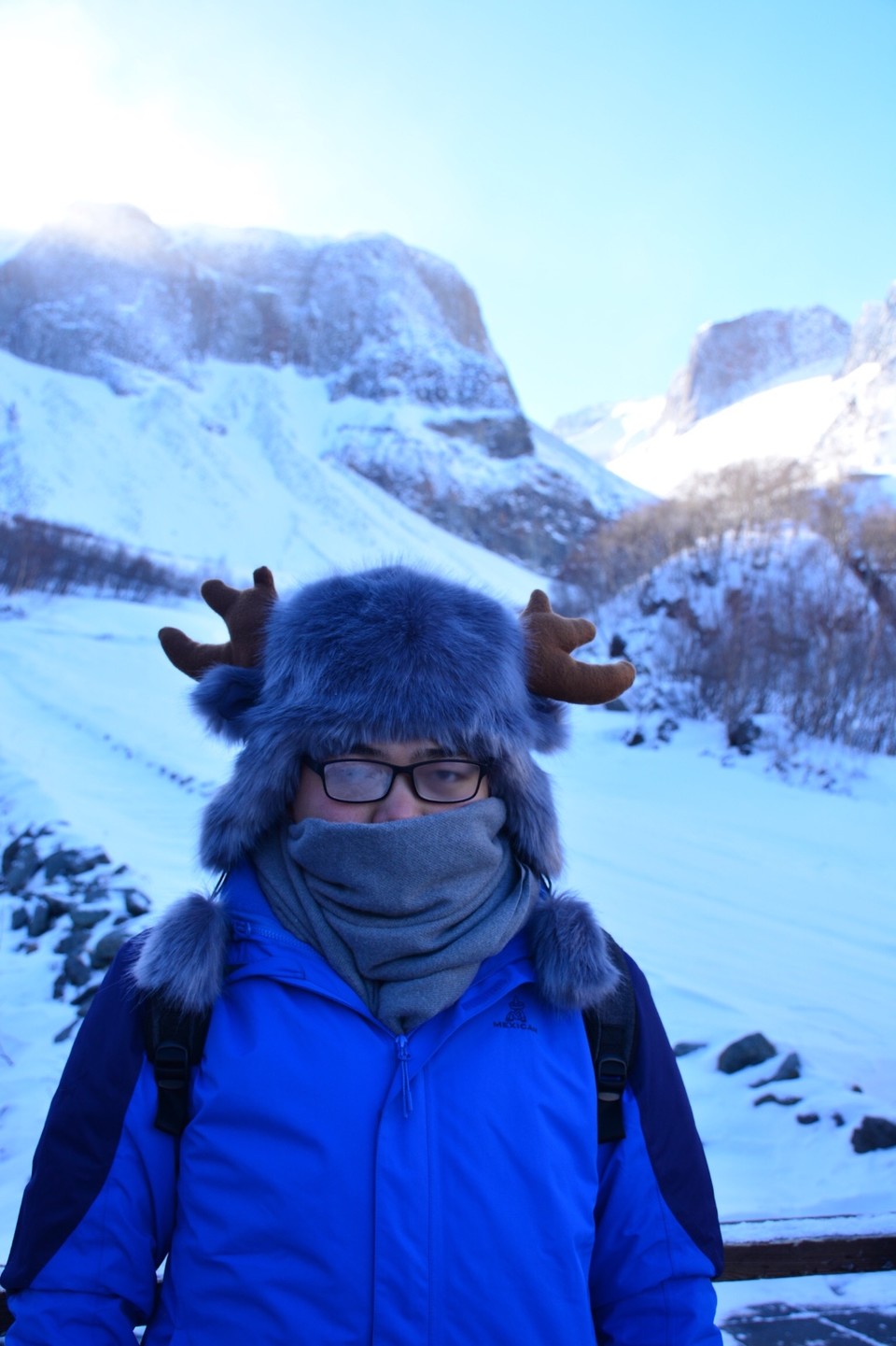 69252385-DF0B-42E3-8276-02972A20E6AF