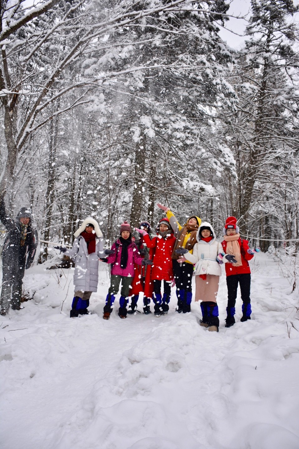 8561E0AE-55EA-4ED7-863D-F318F9BD9C99