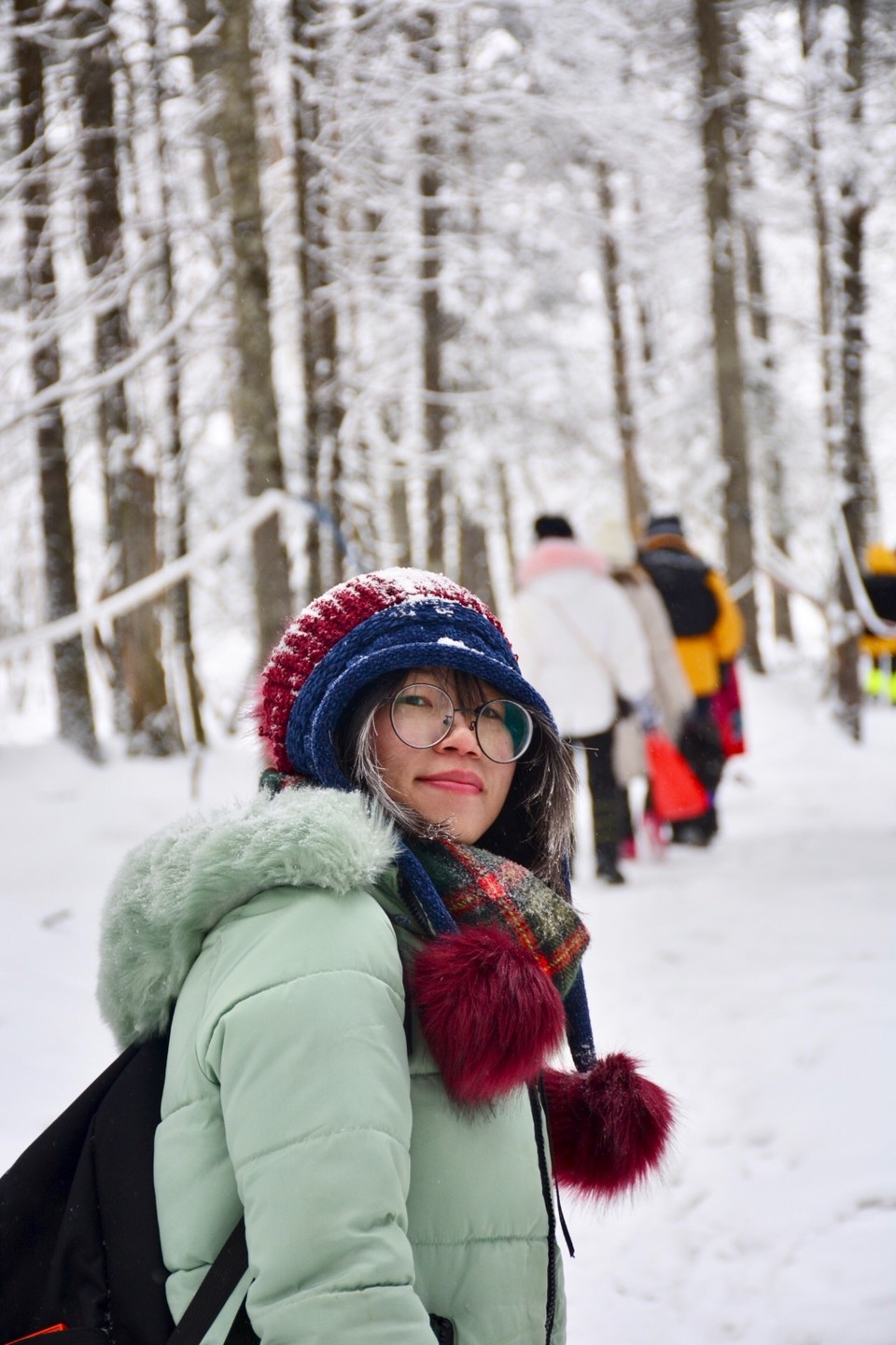 0AAC49B5-2AF4-499E-B1EF-A874C1601271