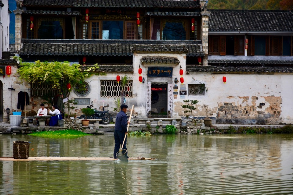 8D02F0E7-DF6C-451E-8166-F04DA0FBE6FA