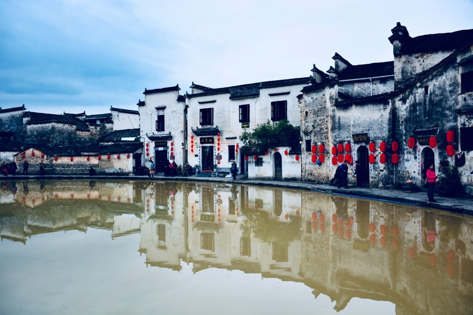 23C7F6C9-980F-41F6-877A-F308325774E9