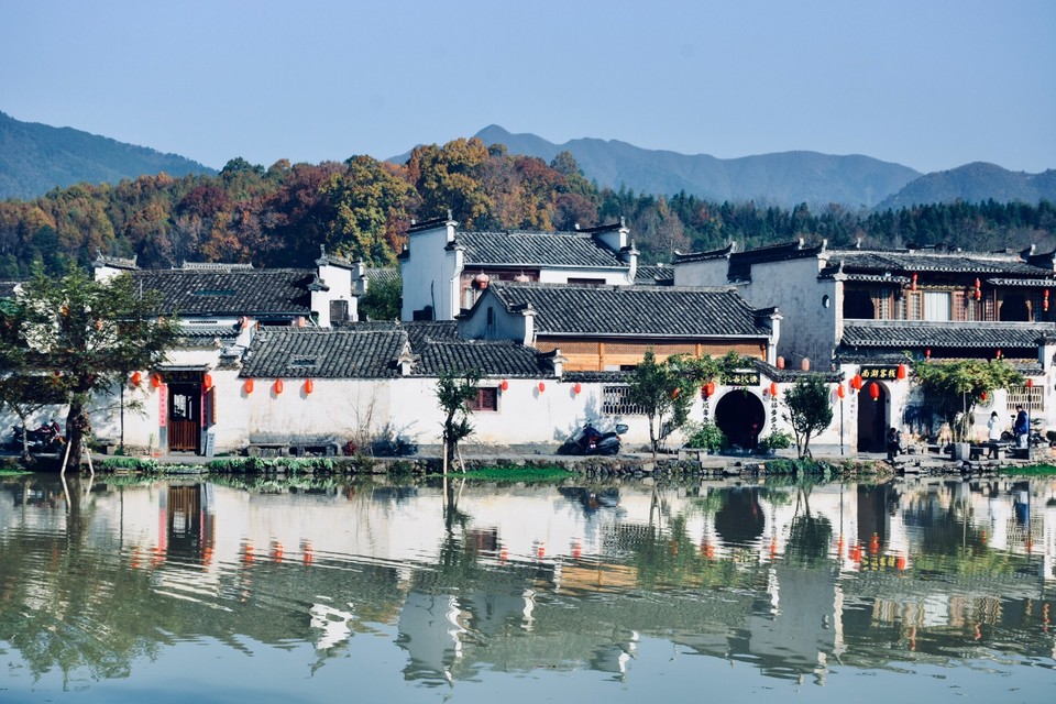 FE7DAB0B-AD36-4D33-AD10-4C9AE9070C0E