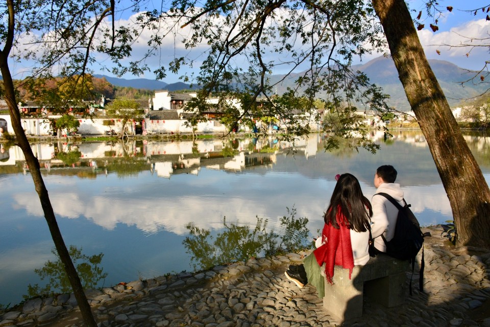 BD37F9EC-E412-4503-96A3-C8603FF492C1