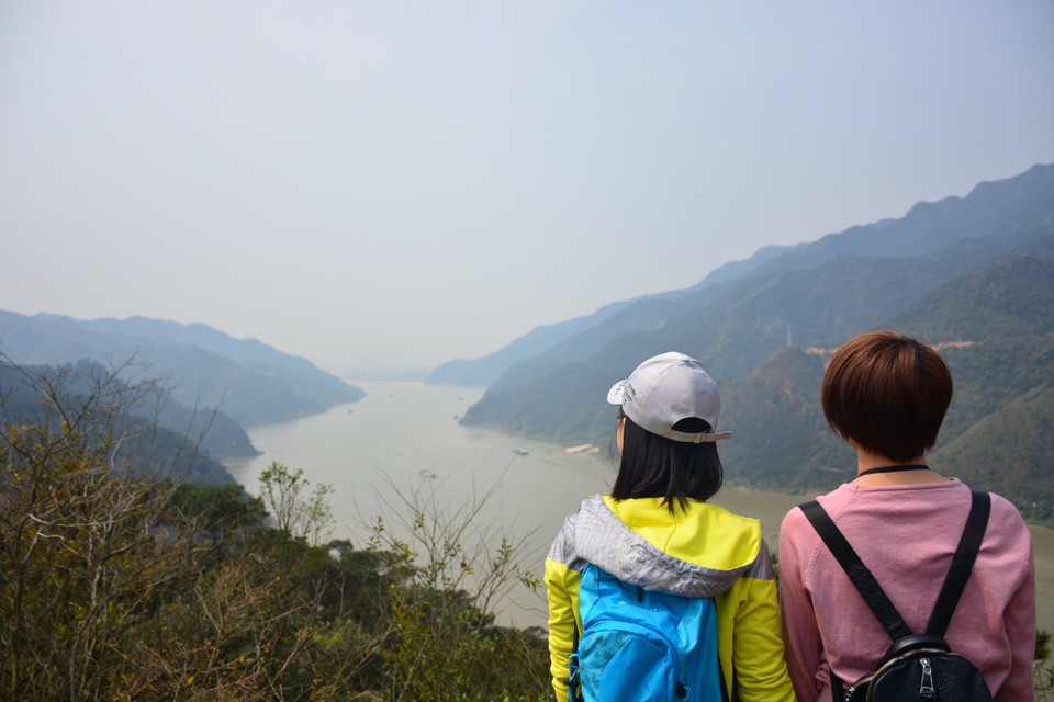 8D741815-5F1F-4AF0-8E7A-D422BE68B828