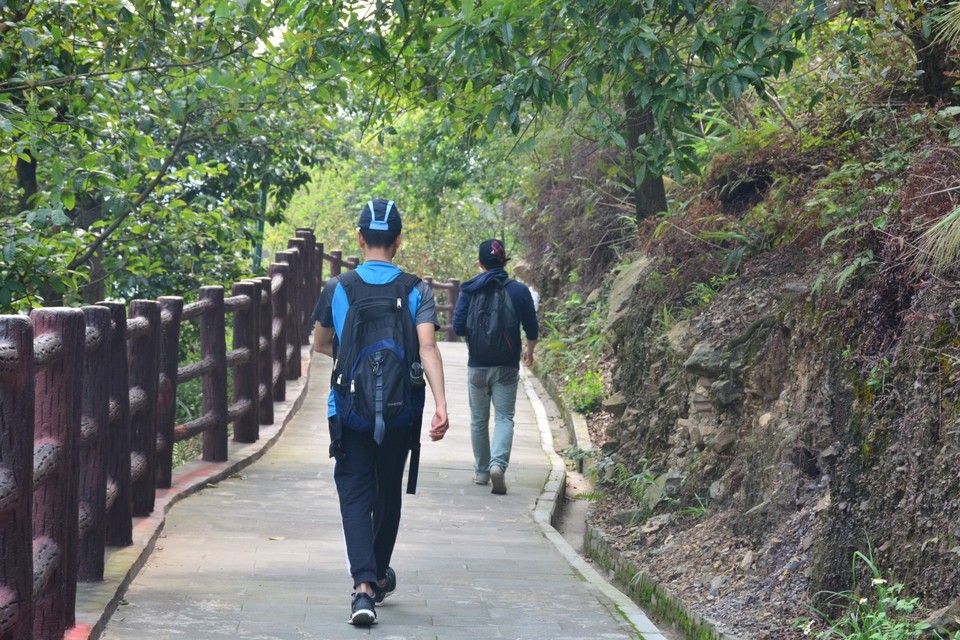 4ADD8125-4C07-43D7-A1BC-284085582CD0