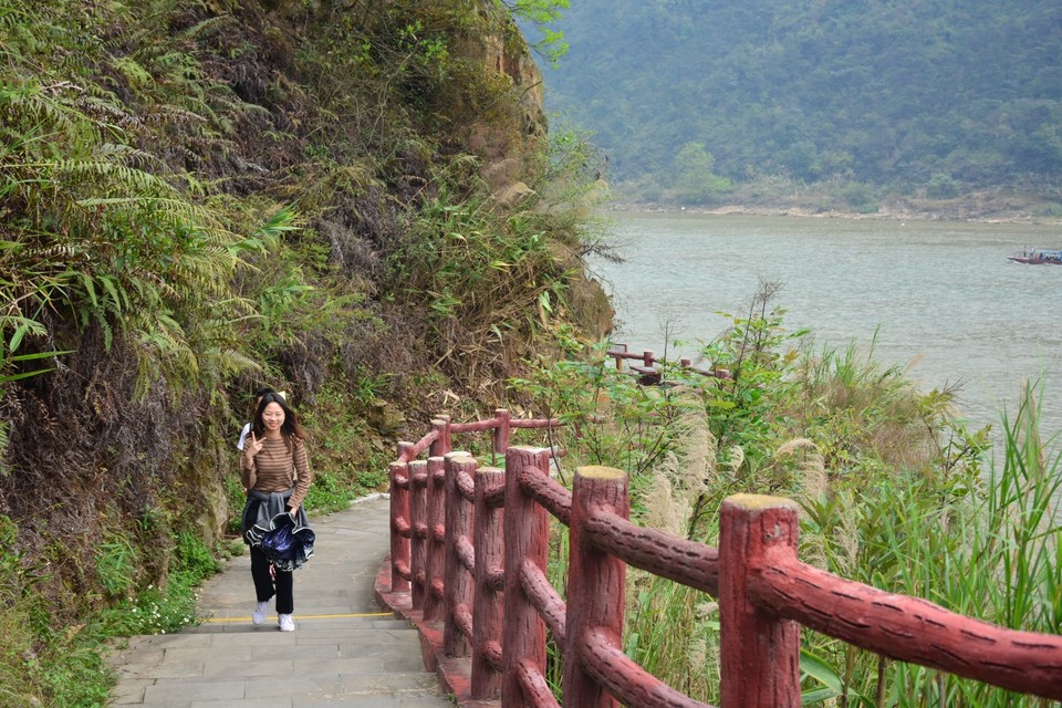 3D733132-66C1-4B7D-B34F-674226B44139