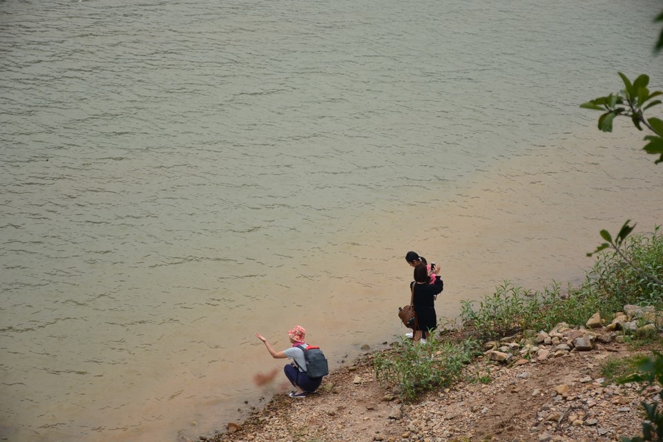 A0857787-732F-4544-9301-39FE36EEA811