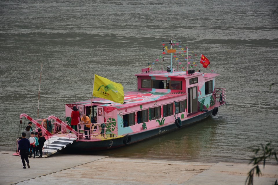 3DB79760-1E7B-488D-8200-E3B46F815EB4