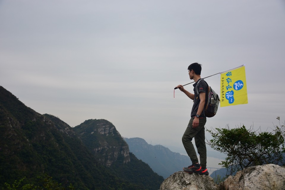 A3F5DB99-00FF-49D2-B3F1-AA994748F056