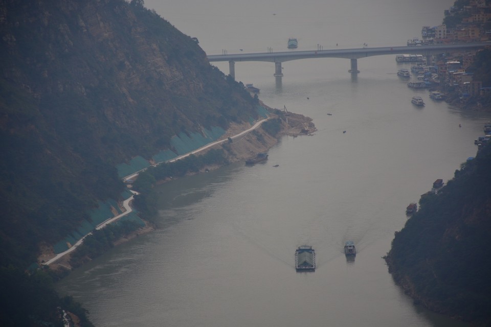 E8F619F8-CFF9-450B-A5C6-BA721962E95D