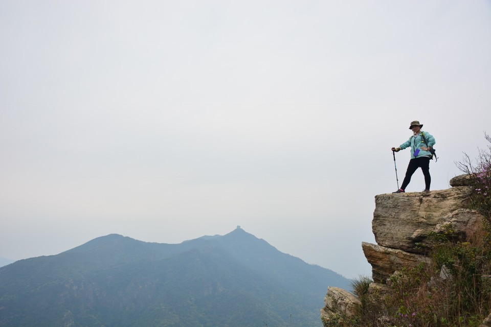 464889E5-3B6C-438D-AF19-4CCD7F6C6FDA