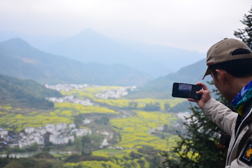 3F7C133B-D1B0-4327-955E-E9C7E1C46FD7