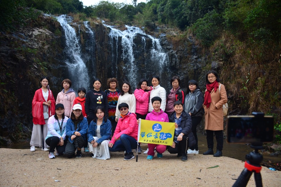 6EED55C8-6441-4E7C-9172-8ECDCBF1E67C