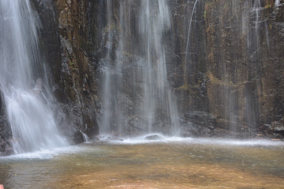 90FBB6CA-9EAF-41C9-81BE-95541327CC02