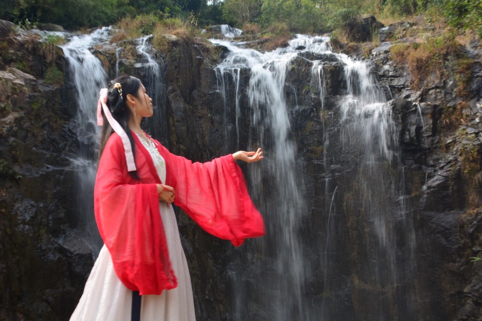 B3A3DB3B-7A93-45BA-A853-94F0637A90C9