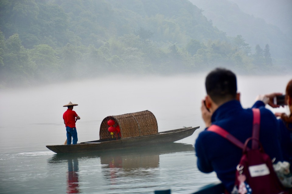 AAC09DE5-B88A-4962-A1BC-AD6AD3885A9F