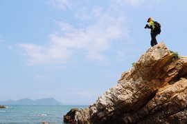 3A24DB97-F9FC-4209-A743-1BEADE4ACBB1