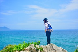 C7DCE84C-40B1-4676-8C33-DA6945B074D2