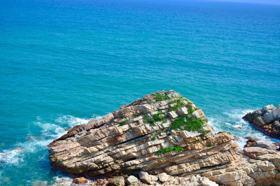 CCEE1FDA-A9A3-42FE-B93B-C43A178C18A6