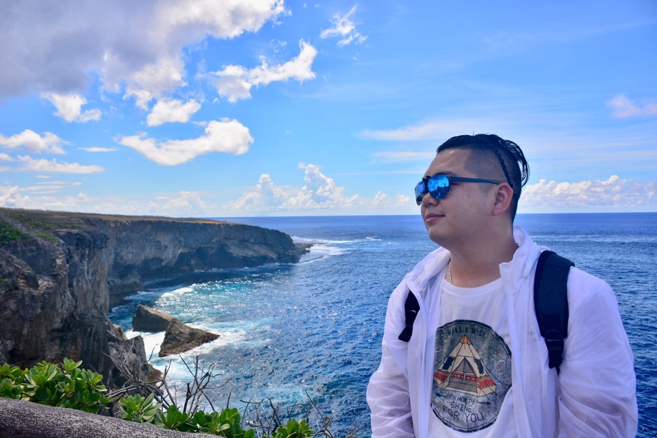 231D8366-C6E8-4563-A02A-4BDFDD7BF684