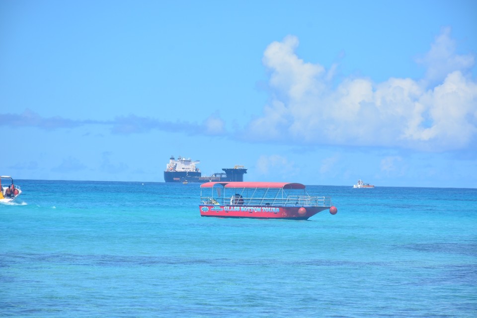 C61C87CE-2268-45B4-BFEA-F8CFA1B0E5E3