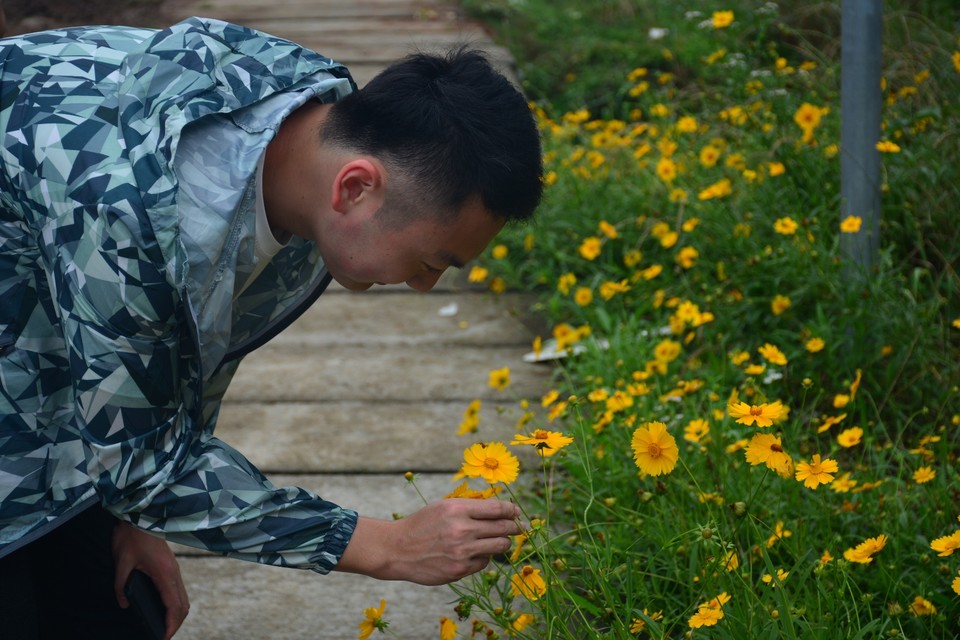 6C013A2E-F8D7-4C1E-A5E6-82B79CE5C335