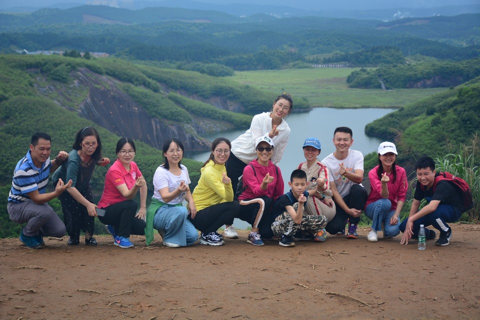 C897EAF6-5FCD-4E11-AC0A-CA62E4722143