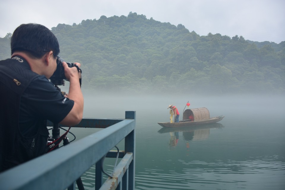 EA4BE2CA-0B04-49FA-A998-6F668A9C7EBE