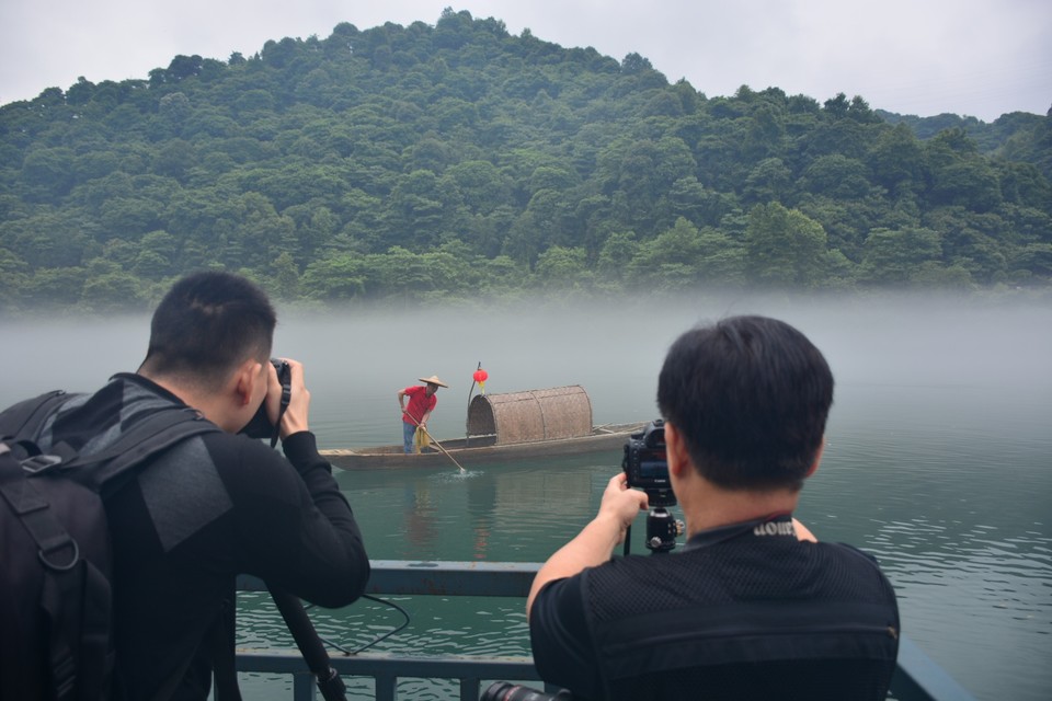 8E2A6C43-1F0A-43D1-ABD4-5BDF278BA07D