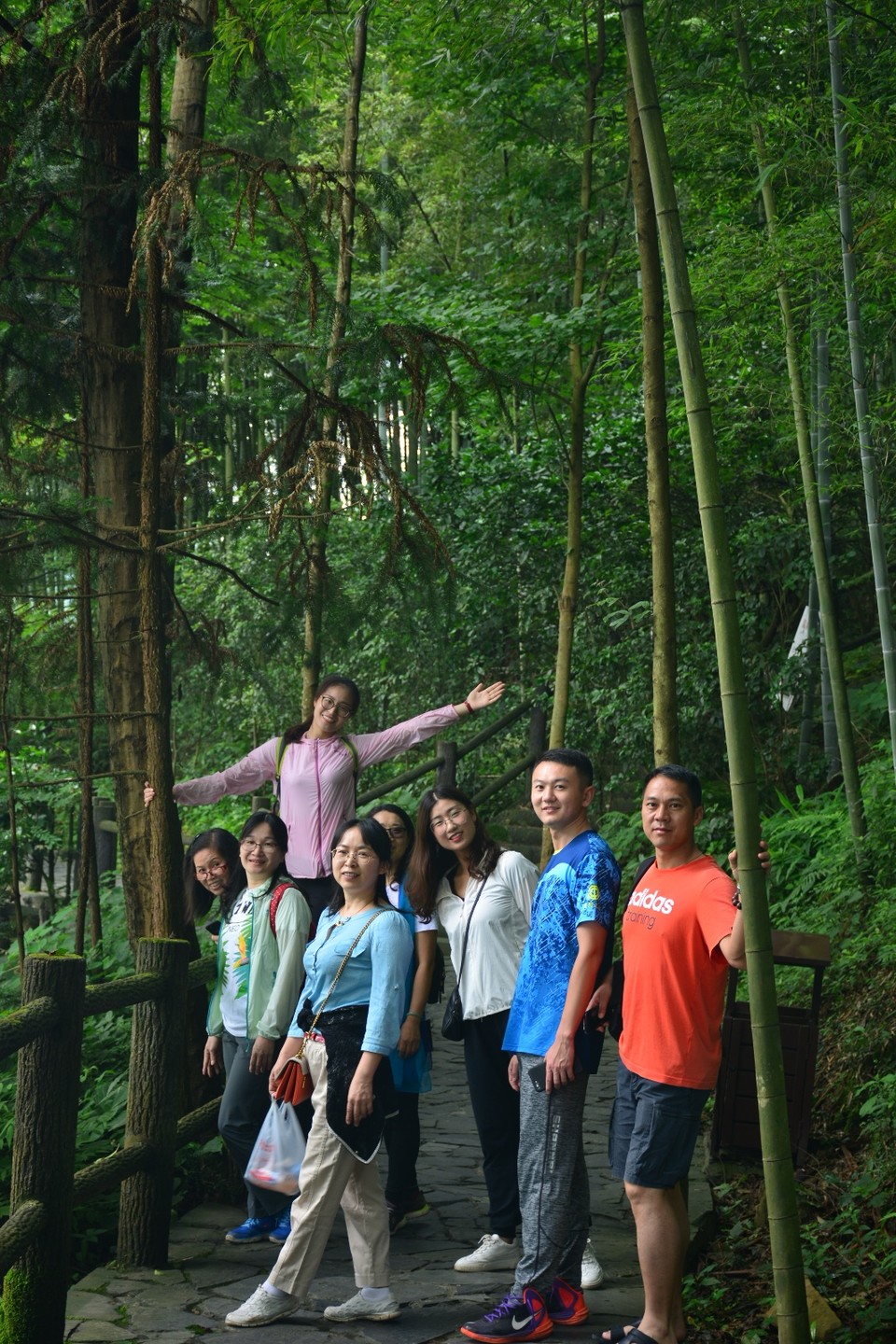 089B18B4-2802-4744-9C6F-844663BC51EF