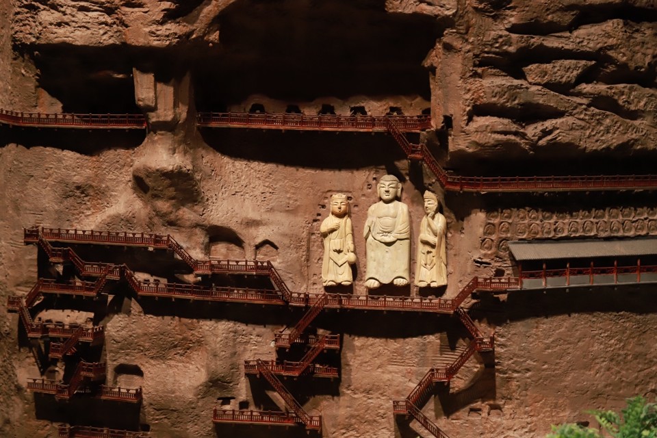 4CD96F7E-41F9-455D-94CB-37518D1B0963