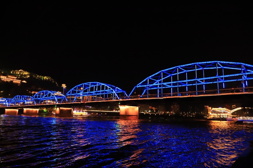 B1DE1AA1-2FB1-4EEF-B328-C03B95B3BF90