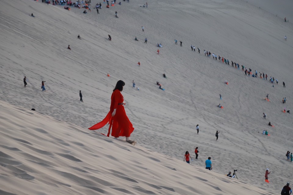 69476CC2-4A78-4ED5-BEC7-00639D2BF05B