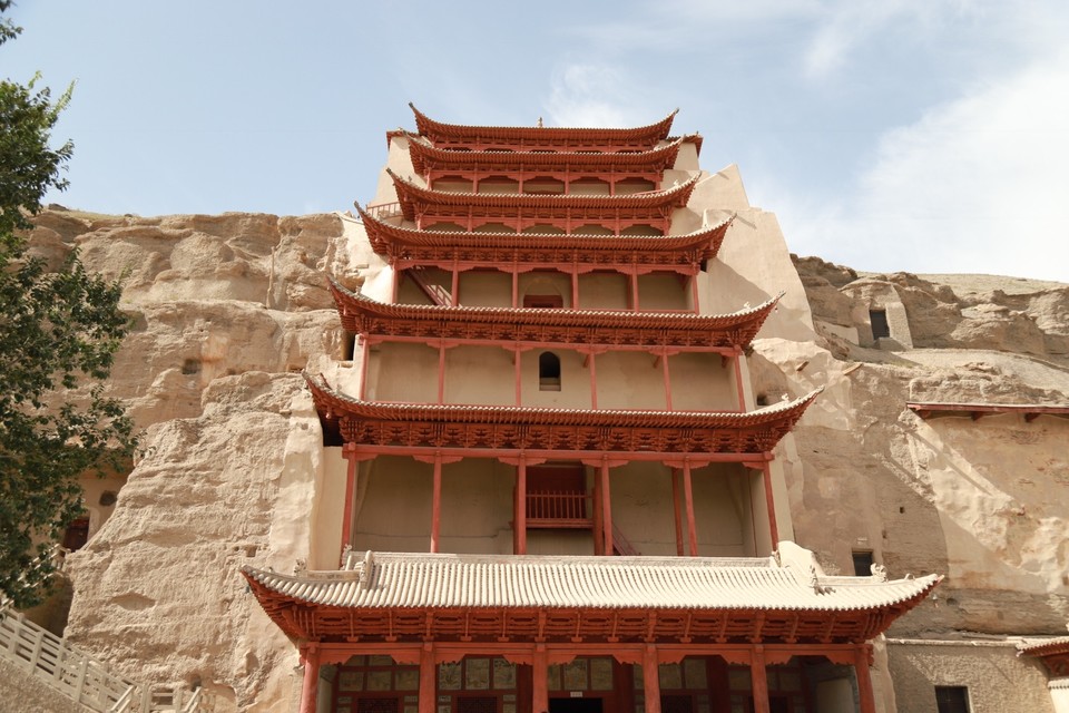 FB762F5D-9168-49D2-80A3-0257C29D33F7