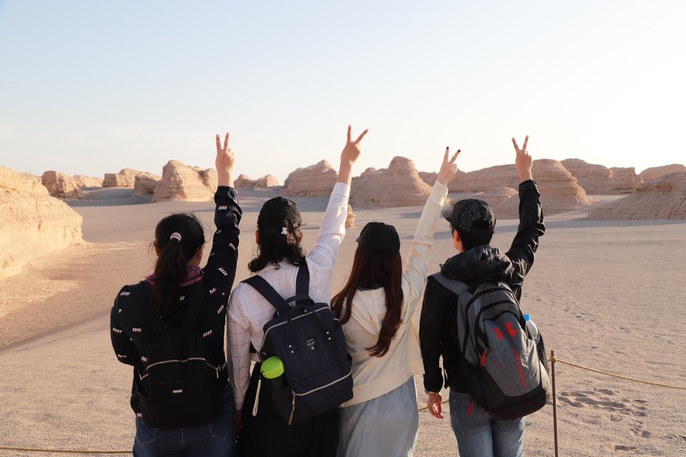 6CAD2022-3C4D-4B07-ACF0-667E4E7A18FE