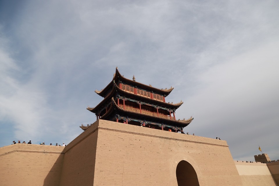 57F516A5-9E80-486B-ABB4-7D6BAEFBF712